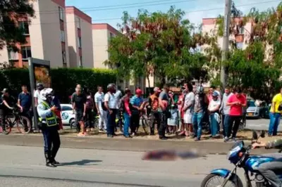 Cali está matando su futuro, los jóvenes no llegan a la universidad sino al cementerio: Roberto Ortiz