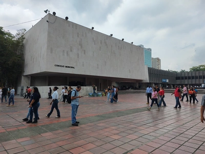Concejo evacuó en 3 minutos 155 personas