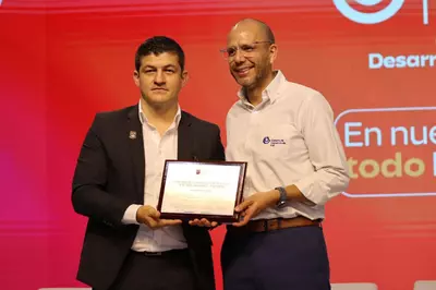 Programa Prospera recibió exaltación de honor del Concejo