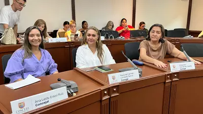 Comisión de mujer citó a cinco funcionarios para debate de control político