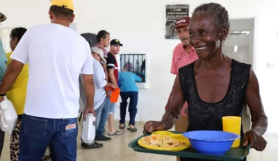 Debate a comedores comunitarios, concejales reclaman caracterización de beneficiarios