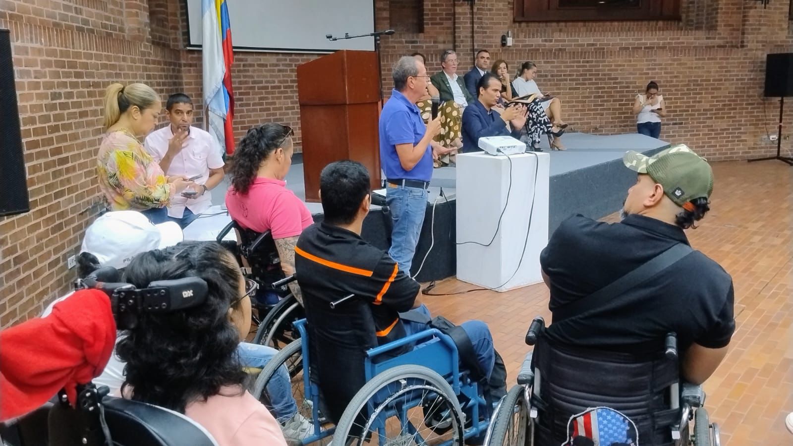 ONG que representan a la población con discapacidad se reunieron con concejales para hablar de inclusión